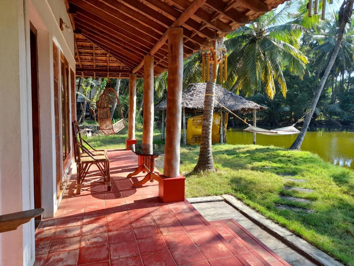 Nīleshwar Riverlap Homestay מראה חיצוני תמונה